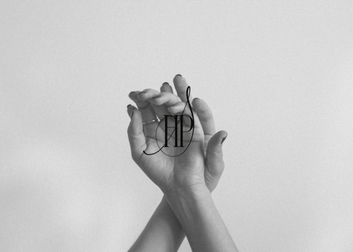 ( Brand Identity. )